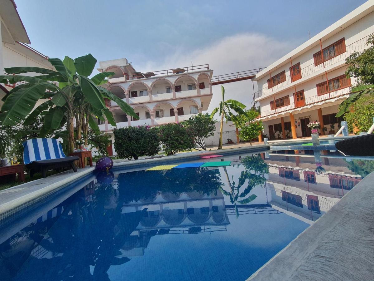 Hotel Hacienda De Zapata จูเตเปค ภายนอก รูปภาพ
