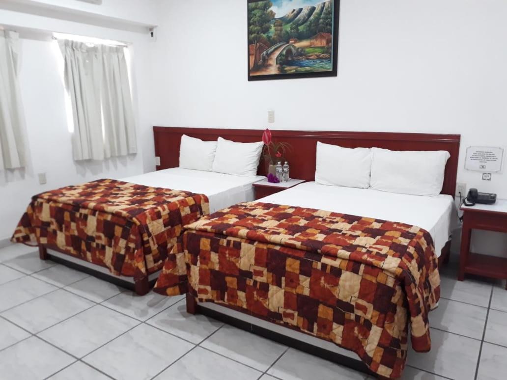 Hotel Hacienda De Zapata จูเตเปค ภายนอก รูปภาพ
