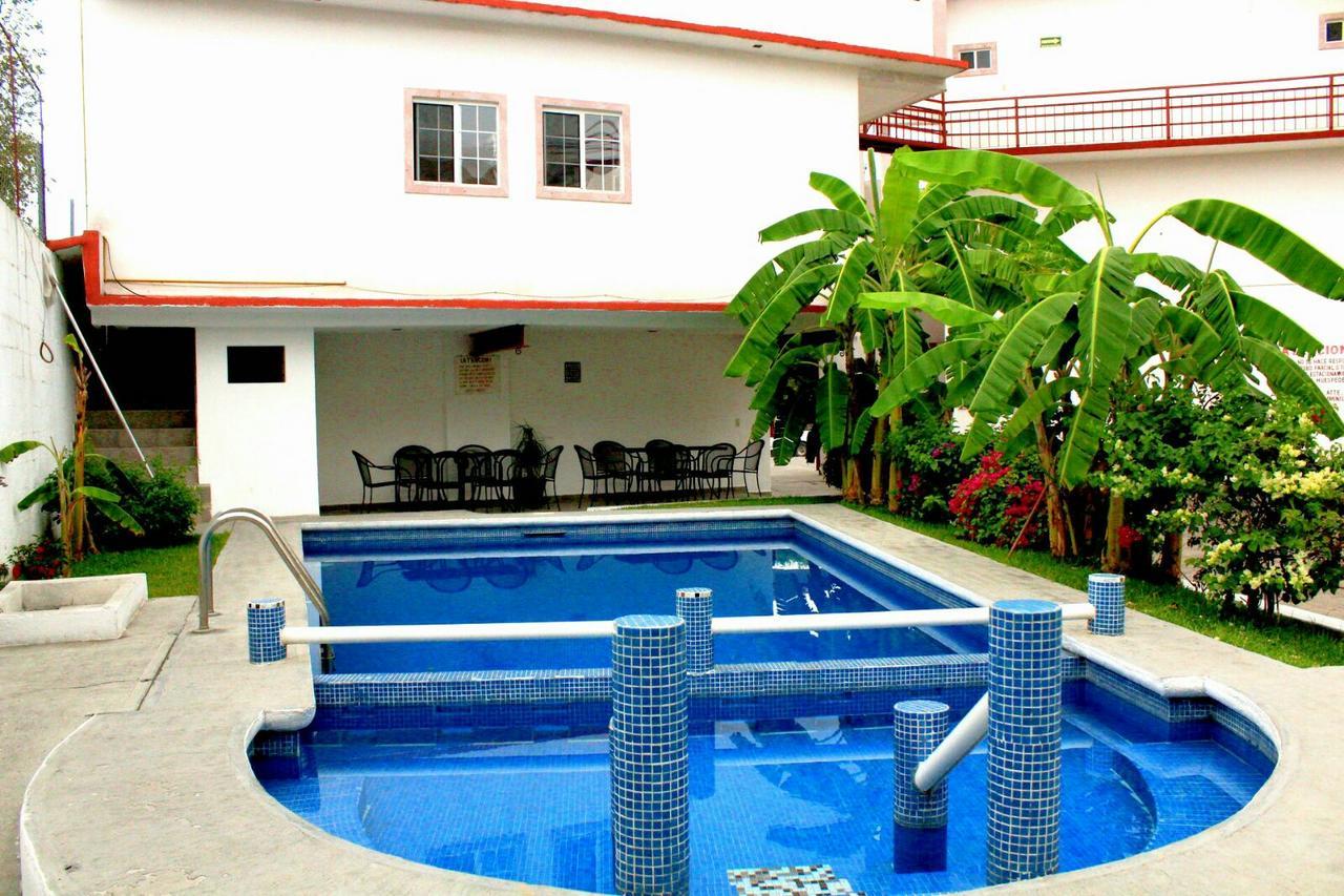 Hotel Hacienda De Zapata จูเตเปค ภายนอก รูปภาพ