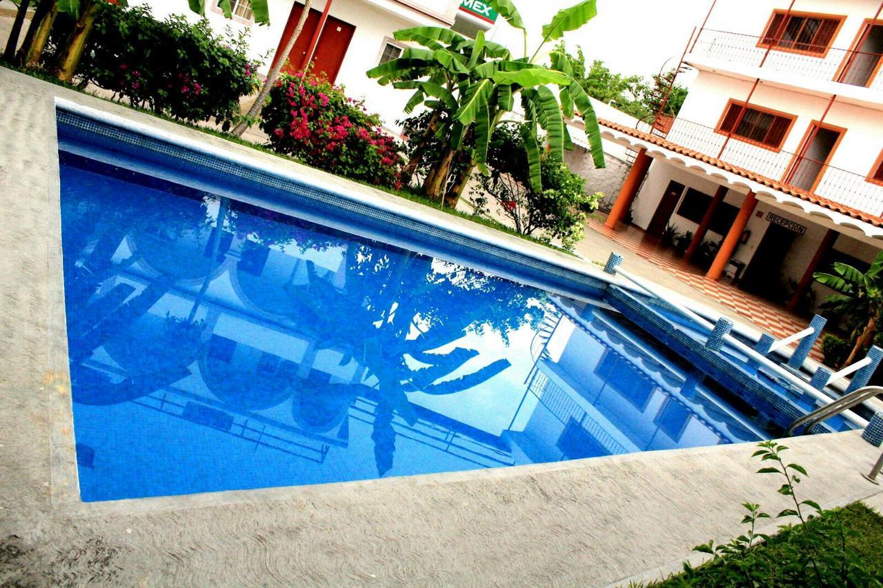Hotel Hacienda De Zapata จูเตเปค ภายนอก รูปภาพ